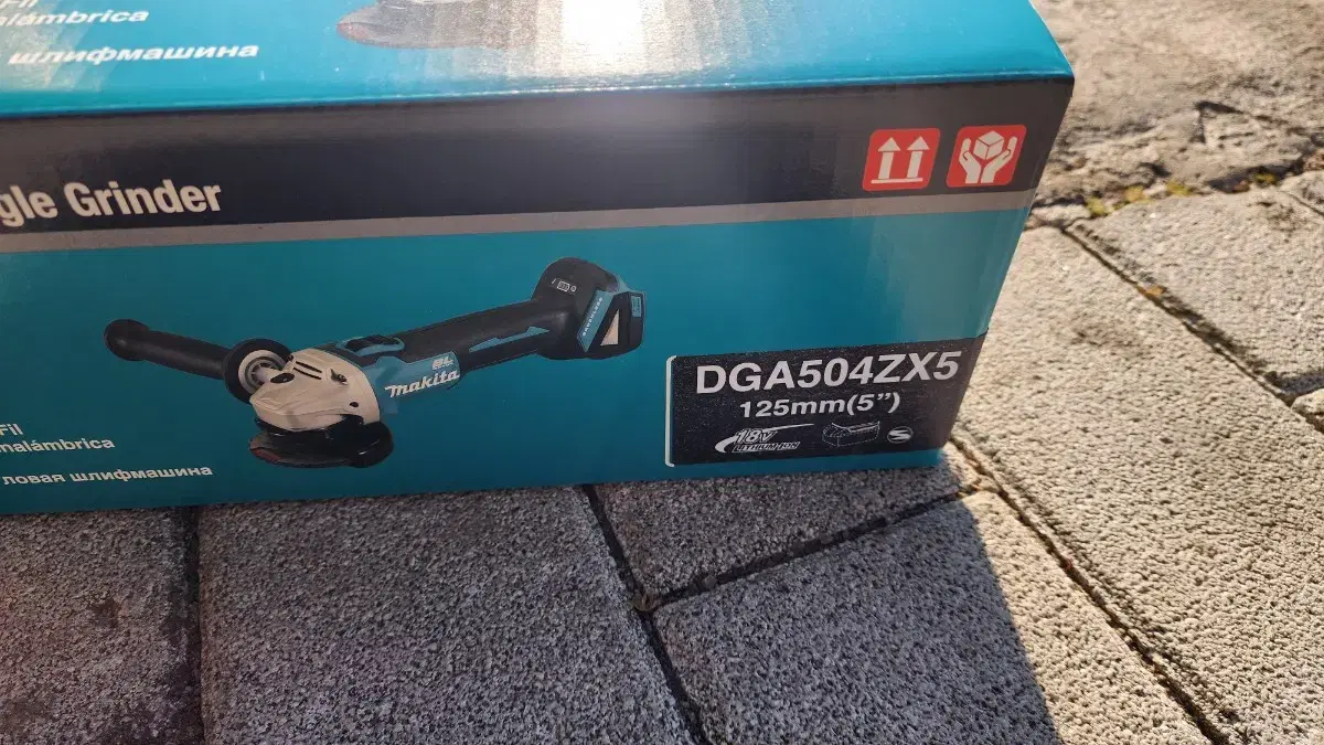 마끼다18V충전그라인더 DGA504ZX5 본체만 125mm 새상품